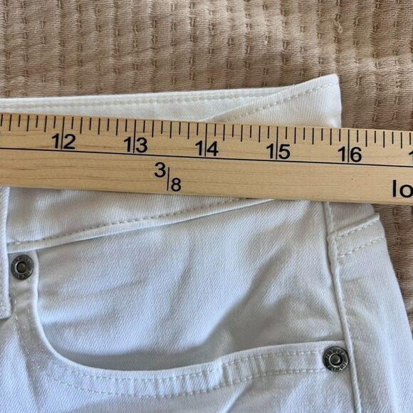 NYDJ Barbara Bootcut Jeans Womens Size 10 White Denim Mid-Rise Lift Tuck Stretch - Picture 9 of 16